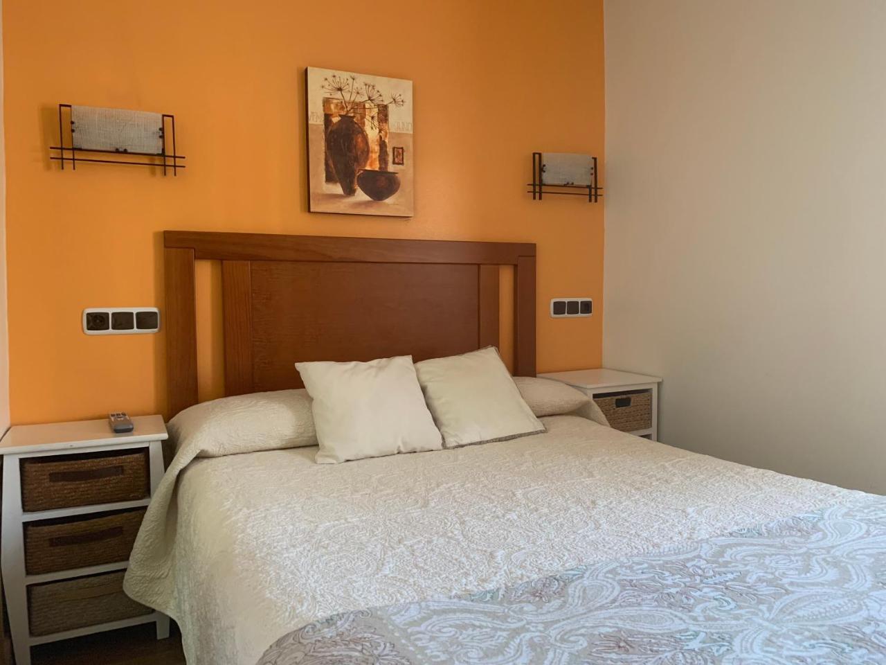 Hostal El Resbalon سيرفيرا دي بيسويرجا المظهر الخارجي الصورة